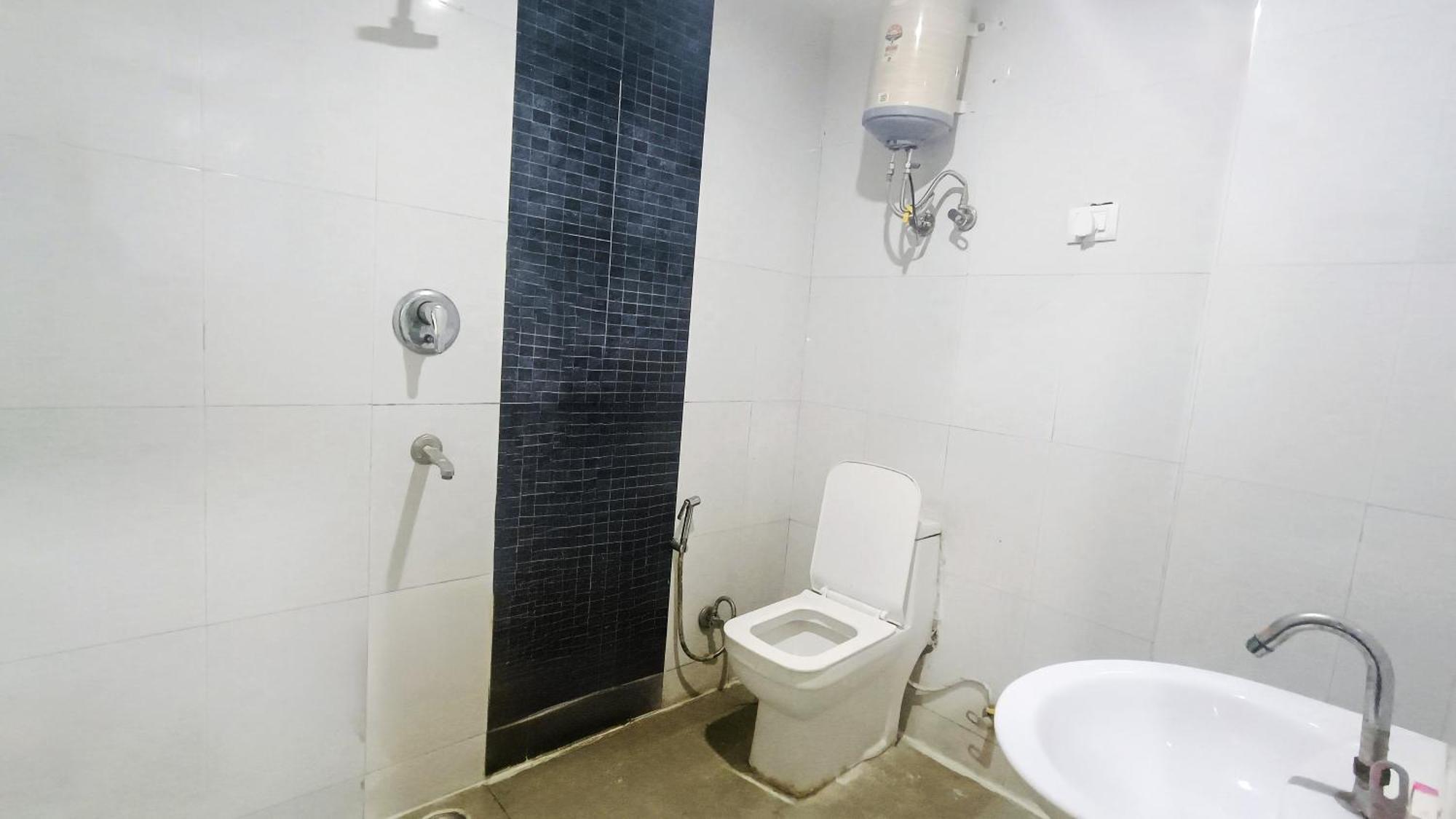 Hotel Maharaja - Lajpat Nagar I New Delhi